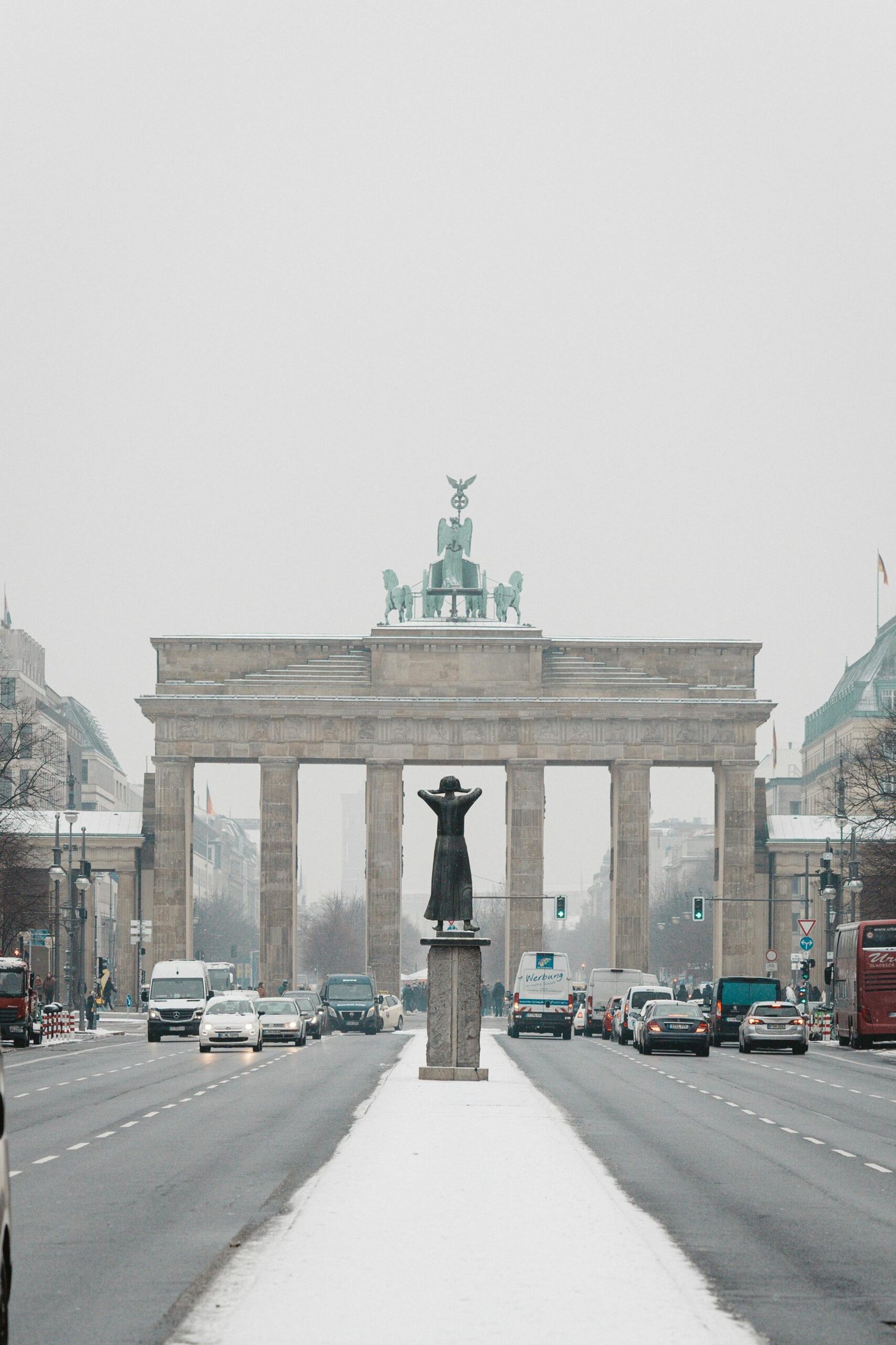 Visit to the Brandenburg Gate (Brandenburger Tor), Berlin